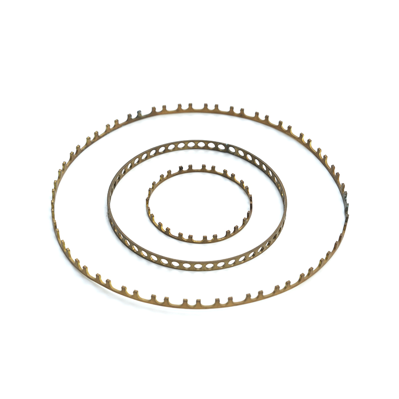 กรงแบริ่งกำแพงทองแดง กรงแบริ่งกำแพงทองแดง